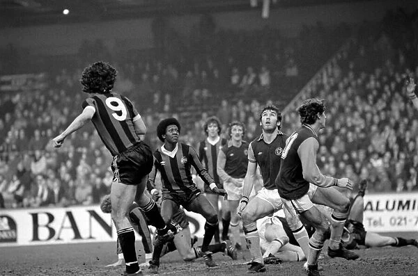 Aston Villa 1 v. Manchester City 0. Division One Football. January 1981 MF01-17-033
