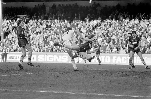 Aston Villa v. Manchester United. March 1984 MF14-16-031 Final Score was a three nil