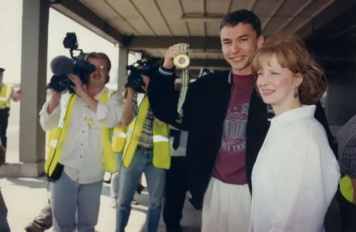 Framed Print : Athlete Jonathan Edwards Jonathan Edwards returned home to the North-East to Framed Print : Athlete Jonathan Edwards Jonathan Edwards returned home to the North-East to