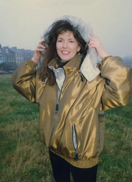 Framed Print : Athlete Steve Cram Karen Cram modelling a ski jacket - winter coat 1 Framed Print : Athlete Steve Cram Karen Cram modelling a ski jacket - winter coat 1