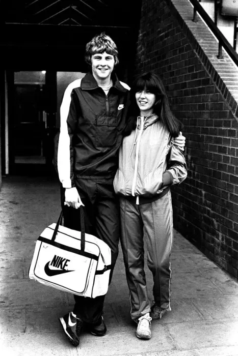 Framed Print : Athlete Steve Cram modelling some sports wear in March 1982 Framed Print : Athlete Steve Cram modelling some sports wear in March 1982