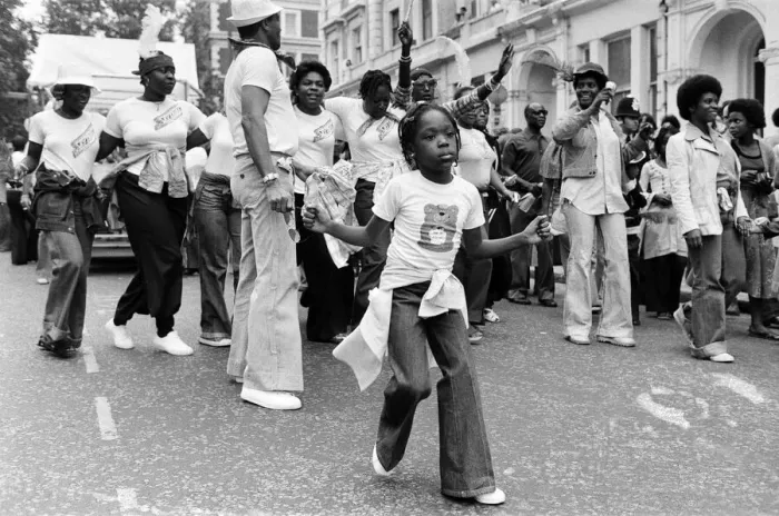 Framed Print : Atmosphere at the Notting Hill Carnival. 29th August 1976 Framed Print : Atmosphere at the Notting Hill Carnival. 29th August 1976