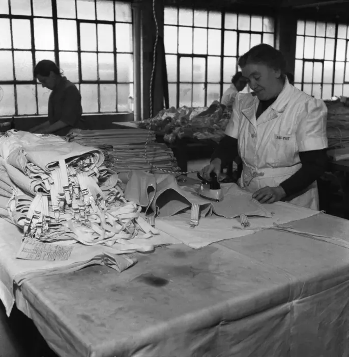 Framed Print : Au Fait girdle manufacture at the Spirella Corset factory in Letchworth 14th January 1949 Framed Print : Au Fait girdle manufacture at the Spirella Corset factory in Letchworth 14th January 1949