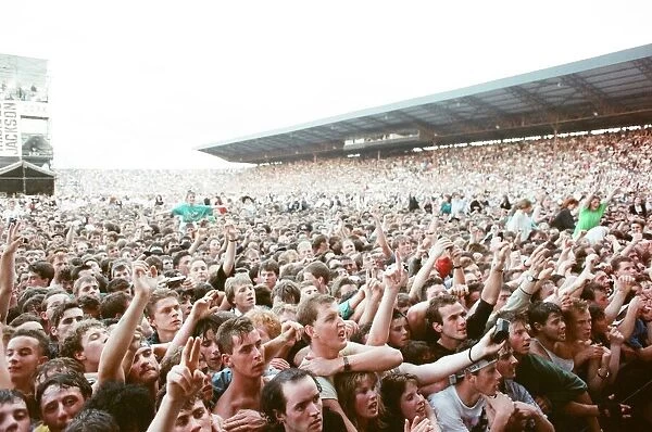 Audience at Roundhay Park Leeds watch Michael Jackson in concert. 29th July 1988