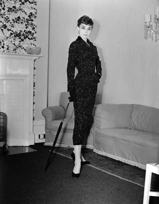 Framed Print : Audrey Hepburn, actress, May 1953 Framed Print : Audrey Hepburn, actress, May 1953