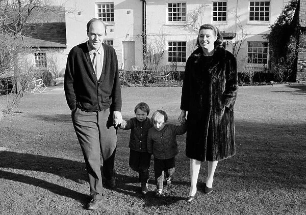 Author Roald Dahl with wife Patricia Neal and children Lucy and Orphelia