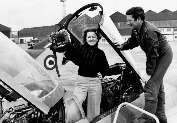 Framed Print : Avril Abdrews stands in the cockpit of a £2 million Phantom jet at RAF Leuchars in