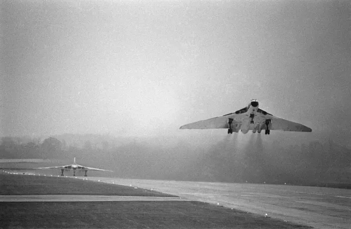 Framed Print : Avro Vulcan Bombers at RAF Station 12th February 1965
