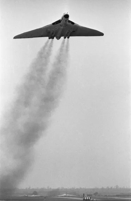 Framed Print : Avro Vulcan Bombers at RAF Station 12th February 1965