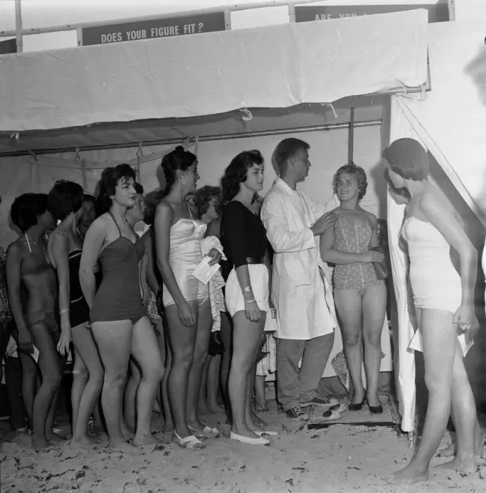 Framed Print : Backstage at the Sunday Mirror Beach Beauty contest contestants at Ventnor, UK Framed Print : Backstage at the Sunday Mirror Beach Beauty contest contestants at Ventnor, UK