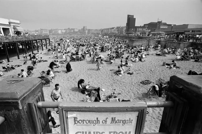 Framed Print : Bank holiday scenes at Margate, Kent. 27th August 1967