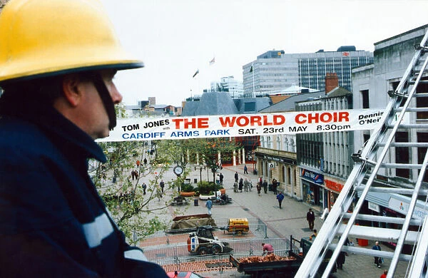 Banner advertising the Cor World Choir concert at Cardiff Arms Park, May 1992