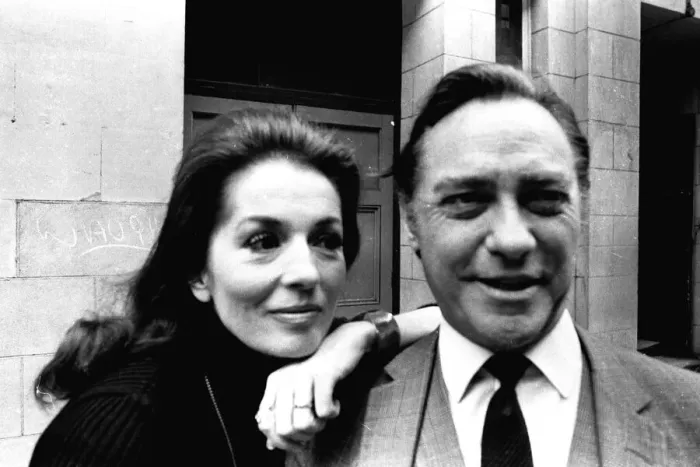 Framed Print : Barbara Shelley and Richard Todd who are appearing in the play The Grass Is Greener Framed Print : Barbara Shelley and Richard Todd who are appearing in the play The Grass Is Greener