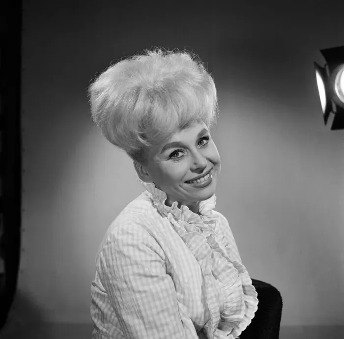 Framed Print : Barbara Windsor, actress and star of BBC TV Series, The Rag Trade Framed Print : Barbara Windsor, actress and star of BBC TV Series, The Rag Trade