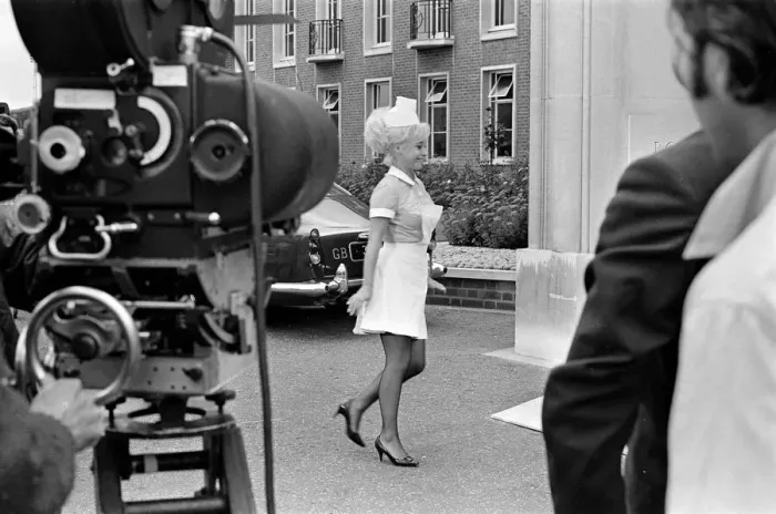 Framed Print : Barbara Windsor on the film set of Carry On Doctor. This scene was filmed Framed Print : Barbara Windsor on the film set of Carry On Doctor. This scene was filmed