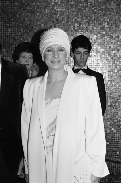 Framed Print : Barbra Streisand attends the Royal Charity Premiere of Yentl at the Leicester Square Framed Print : Barbra Streisand attends the Royal Charity Premiere of Yentl at the Leicester Square