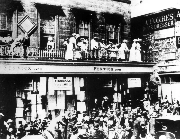 Framed Print : Bargain hunters cram Fenwick department store at the turn of the century Framed Print : Bargain hunters cram Fenwick department store at the turn of the century