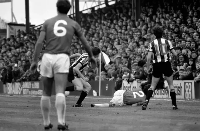 Framed Print : Barnsley 1 v. Newcastle United 0. Division Two Football. 17 / 10 / 1981 Framed Print : Barnsley 1 v. Newcastle United 0. Division Two Football. 17 / 10 / 1981