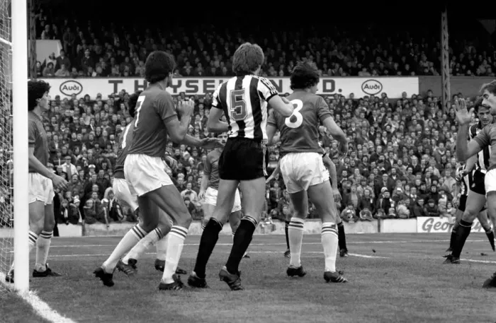 Framed Print : Barnsley 1 v. Newcastle United 0. Division Two Football. 17  /  10  /  1981