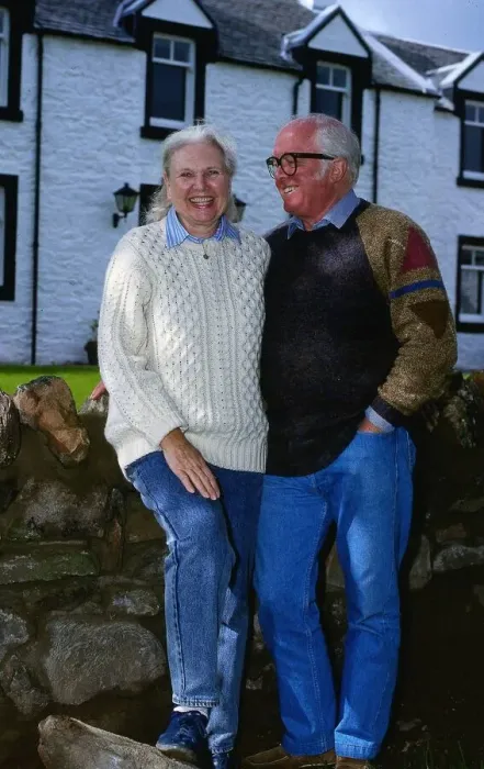Framed Print : Baron & Baroness Attenborough September 1989