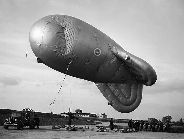 Barrage Balloon training at No 2 Balloon Centre, Hook 18th October 1938