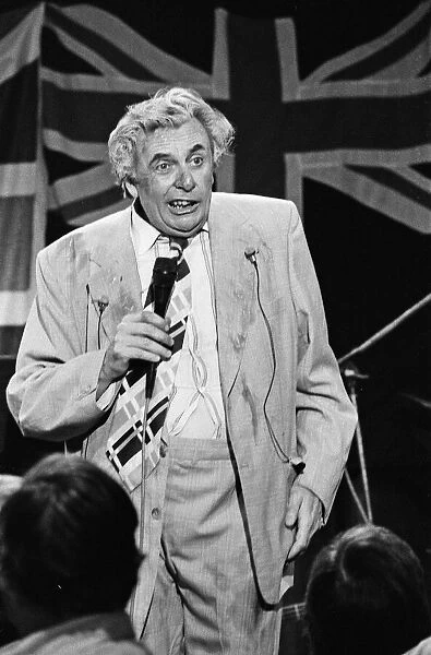 Barry Humphries in character as Sir Les Patterson. 19th June 1985