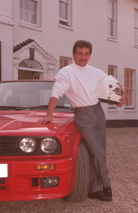 Framed Print : BARRY MCGUIGAN, BOXER, IN PHOTOCALL AT HIS HOME 13 / 09 / 1991 Framed Print : BARRY MCGUIGAN, BOXER, IN PHOTOCALL AT HIS HOME 13 / 09 / 1991