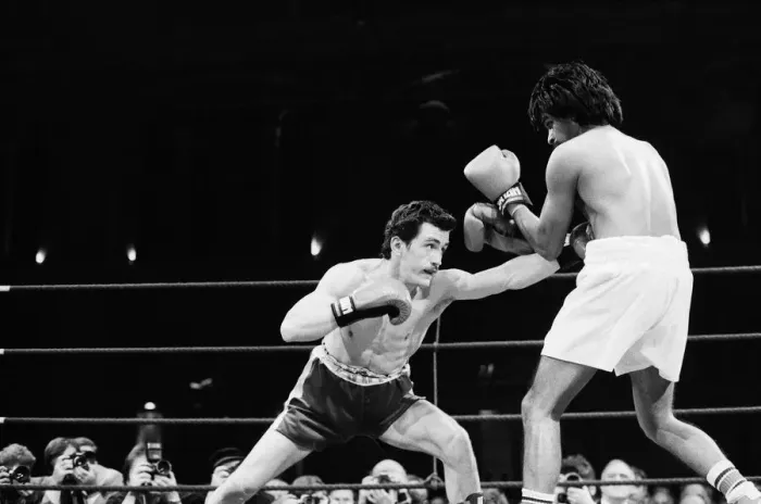 Framed Print : Barry McGuigans comeback fight against Nicky Perez, Alexandra Pavillion, London
