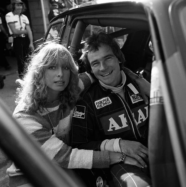 Barry Sheene with girlfriend Stephanie McClean at Brands Hatch for race meet