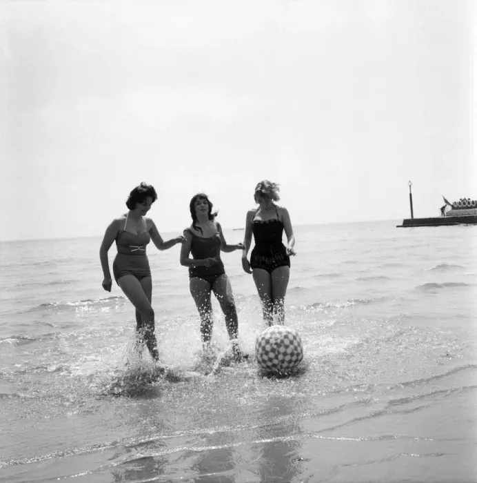 Framed Print : Bathing Girl: Glamour on the Clacton Beach: L. to R. Christine Reynolds, 18 Framed Print : Bathing Girl: Glamour on the Clacton Beach: L. to R. Christine Reynolds, 18