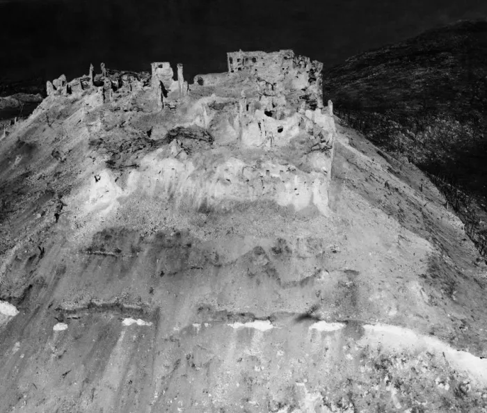 Framed Print : The Battle of Monte Cassino, a series of four assaults by Allied Forces against the Axis Framed Print : The Battle of Monte Cassino, a series of four assaults by Allied Forces against the Axis