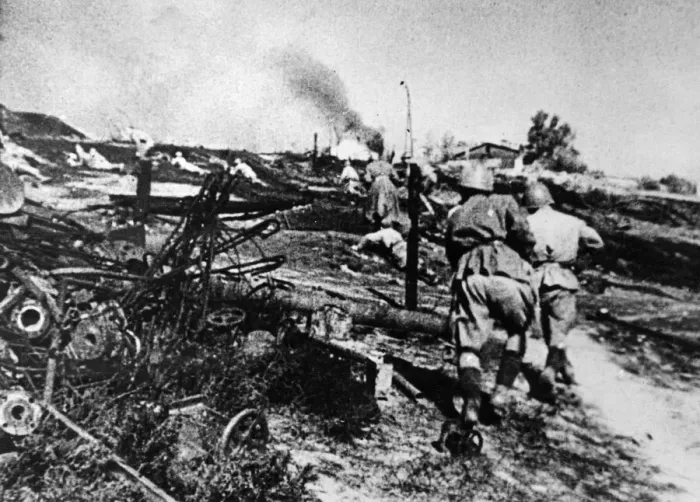 Framed Print : The Battle of Stalingrad (23 August 1942 e 2 February 1943