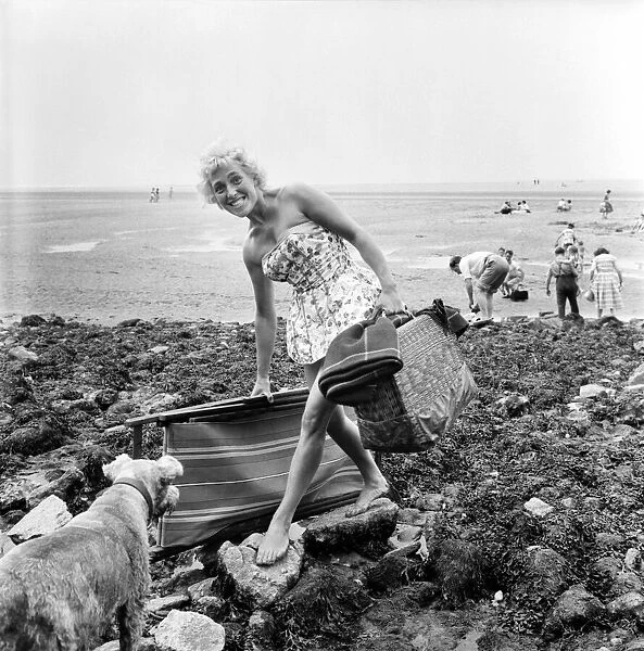Beach scenes at Haylake. June 1960 M4313