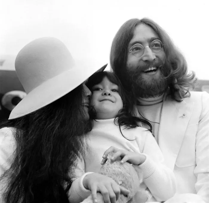 Framed Print : Beatle John Lennon and his wife Yoko Ono left Heathrow Airport London to fly to Framed Print : Beatle John Lennon and his wife Yoko Ono left Heathrow Airport London to fly to
