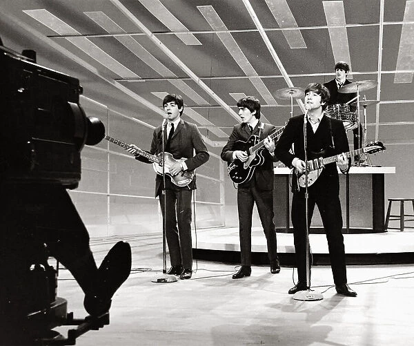 The Beatles in America - USA Tour 1964. The Beatles 1st live US performance