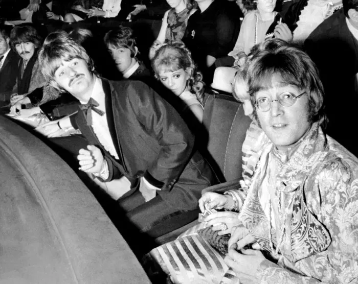 Framed Print : The Beatles attend Film Premiere of How I Won The War at the London Pavilion Framed Print : The Beatles attend Film Premiere of How I Won The War at the London Pavilion