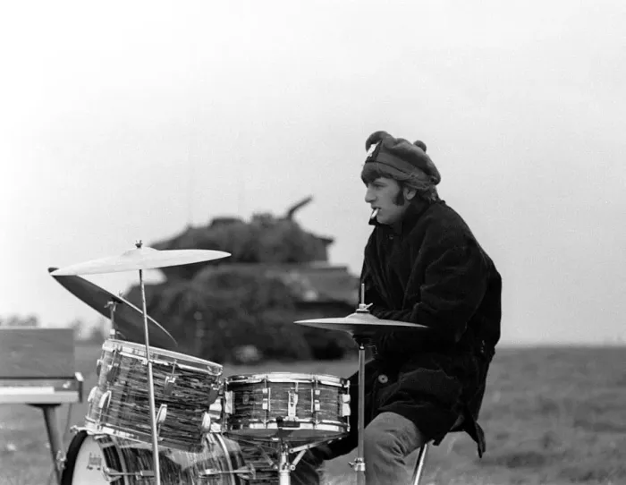Framed Print : Beatles drummer Ringo Starr looking cold during the making of the latest Beatles film Framed Print : Beatles drummer Ringo Starr looking cold during the making of the latest Beatles film
