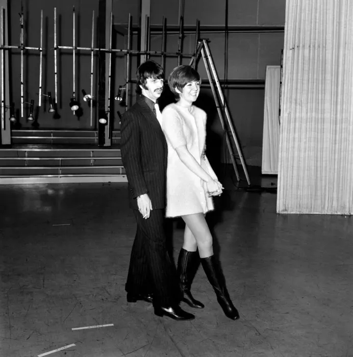 Framed Print : Beatles drummer Ringo Starr with pop singer Cilla Black - a friend of Ringo Framed Print : Beatles drummer Ringo Starr with pop singer Cilla Black - a friend of Ringo