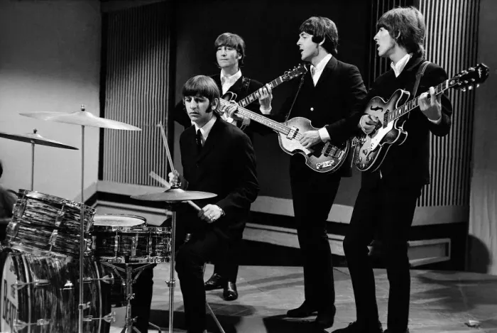 Framed Print : The Beatles. John Lennon Paul McCartney George Harrison Framed Print : The Beatles. John Lennon Paul McCartney George Harrison