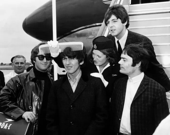 Framed Print : The Beatles June 1964 John Lennon, Paul McCartney Framed Print : The Beatles June 1964 John Lennon, Paul McCartney