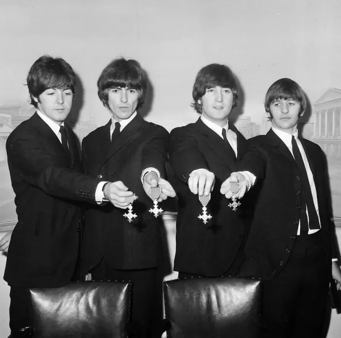 Framed Print : The Beatles pose with their MBEs at a press conference held at the Saville Theatre Framed Print : The Beatles pose with their MBEs at a press conference held at the Saville Theatre