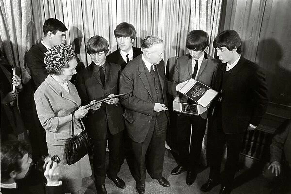 The Beatles Ringo Starr, John Lennon, George Harrison and Paul McCartney with Prime
