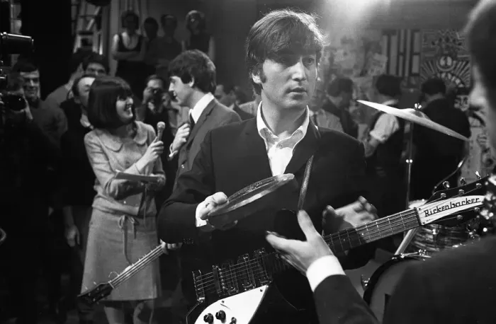Framed Print : The Beatles at Television House, Kingsway, for an appearance on the television Show Framed Print : The Beatles at Television House, Kingsway, for an appearance on the television Show