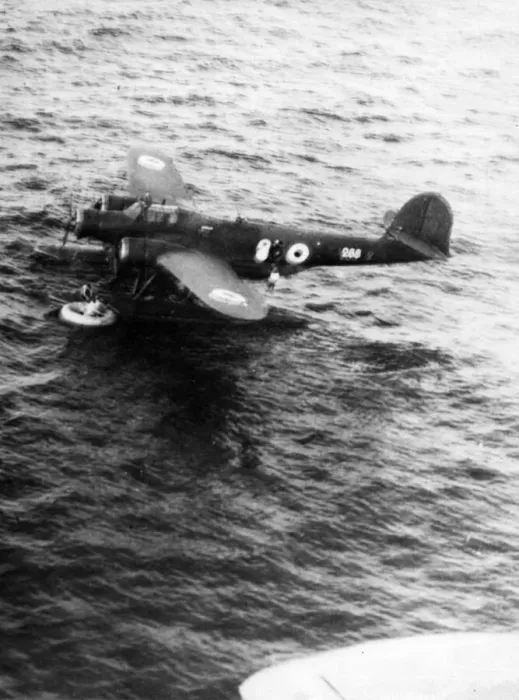 Framed Print : Beaufighter captains / Leader P. A. S. Payne and crew rescued by an Italian float plane Framed Print : Beaufighter captains / Leader P. A. S. Payne and crew rescued by an Italian float plane