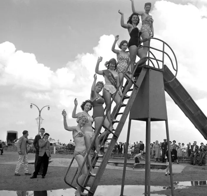 Framed Print : Beauty contest girls at Lowestoft, UK. 26th July 1959 Framed Print : Beauty contest girls at Lowestoft, UK. 26th July 1959