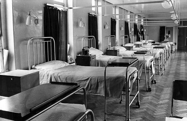 Empty beds in Ward 27 at the Newcastle General Hospital. Circa 1982