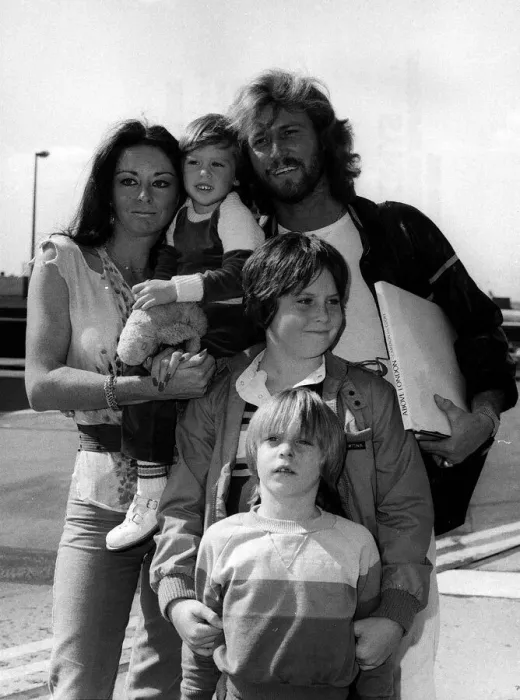 Framed Print : Bee Gees singer Barry Gibb and family at Heathrow Airport