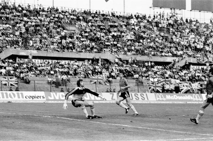 Framed Print : Belgium v England, European Championship Match, Group Stage, Group 2, Delle Alpi, Turin