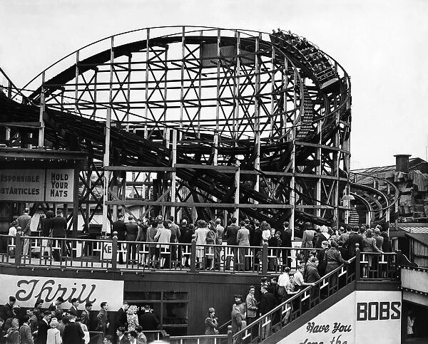 Belle Vue, Manchester, Greater Manchester. May 1946 P012503