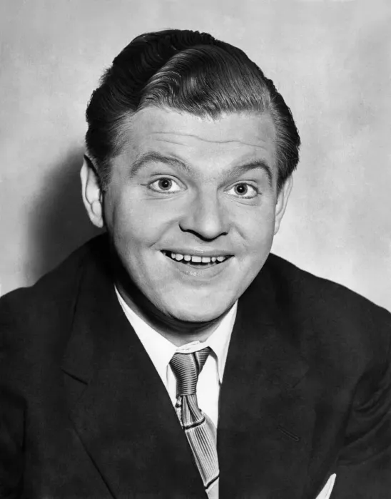 Framed Print : Benny Hill. June 1969 P011504 Framed Print : Benny Hill. June 1969 P011504